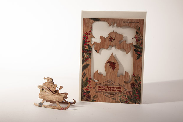 Houten kaart Grand Wooden Assembly - Kerstman met slee